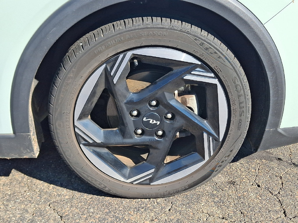 Certified 2025 Kia K4 EX FWD image 8