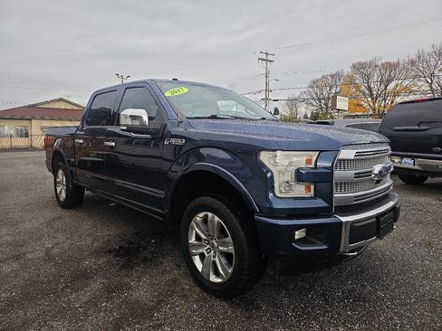 Used 2017 Ford F150 Platinum w/ Equipment Group 701A Luxury image 2