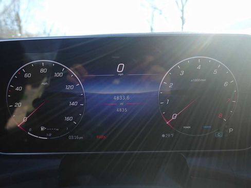 Used 2026 Mercedes-Benz GLC 300 GLC 300 image 29