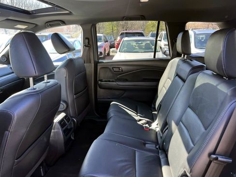 Certified 2023 Honda Passport EX-L image 9