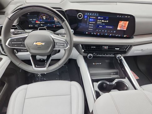 New 2026 Chevrolet Tahoe Premier AWD/4WD image 17