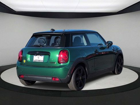 Certified 2024 MINI Cooper SE image 8