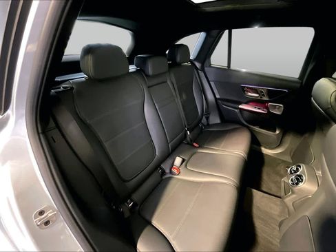 Used 2026 Mercedes-Benz GLC 300 4MATIC image 20