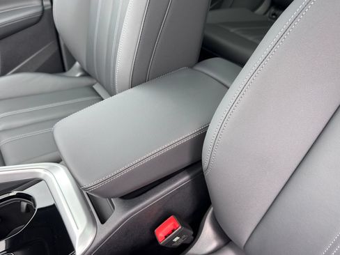 Certified 2025 Audi Q5 Premium w/ Premium Plus AWD/4WD image 16