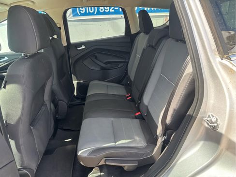 Used 2014 Ford Escape SE image 32