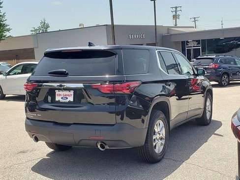 Used 2023 Chevrolet Traverse LS w/ Safety Package AWD/4WD image 5