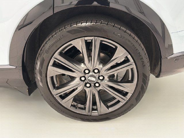 Certified 2025 Cadillac Optiq Sport 2 AWD/4WD image 27