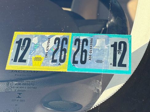 Used 2017 Jaguar F-PACE Prestige image 45