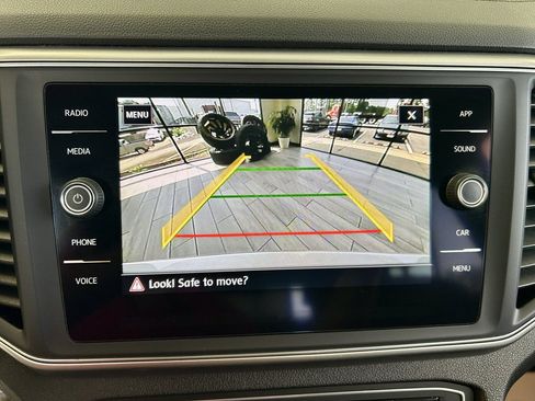 Used 2018 Volkswagen Atlas SE AWD/4WD image 11
