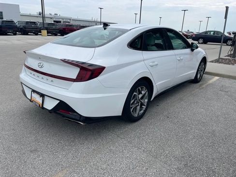 Used 2023 Hyundai Sonata SEL w/ Preferred Accessory Package FWD image 7