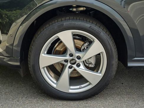 New 2025 Audi Q5 Premium Plus image 10