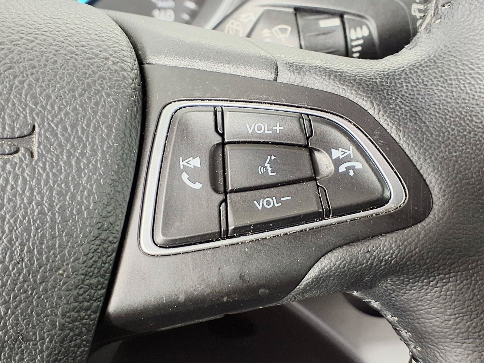 Used 2019 Ford Escape SEL FWD image 18