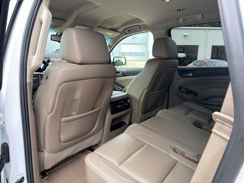 Used 2016 GMC Yukon SLT RWD image 22