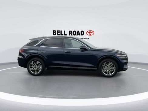 Used 2025 Genesis GV70 2.5T image 9