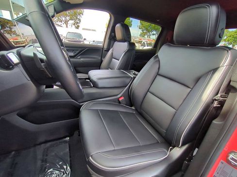 Used 2026 Chevrolet Silverado EV LT image 23