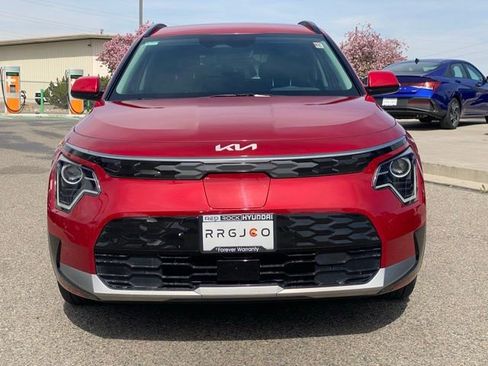 Used 2023 Kia Niro Wind w/ Wind Preserve Package image 8