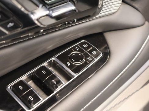 New 2026 Cadillac Optiq Luxury 1 image 10