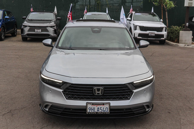 Used 2023 Honda Accord Touring image 2