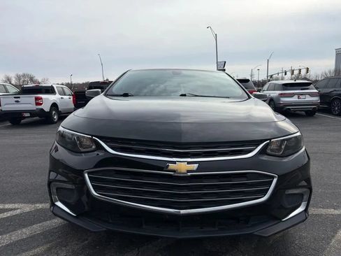 Used 2016 Chevrolet Malibu LT FWD image 8
