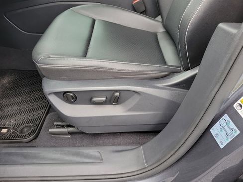 Used 2021 Volkswagen Atlas SE image 22