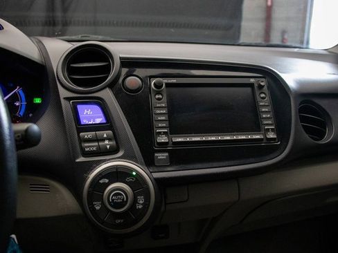 Used 2010 Honda Insight EX image 32