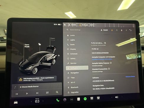 Used 2018 Tesla Model 3 Long Range image 30