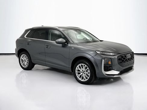 Used 2026 Audi Q3 quattro 2.0T AWD/4WD image 3