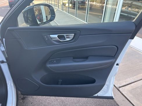 Certified 2025 Volvo XC60 B5 Plus image 14
