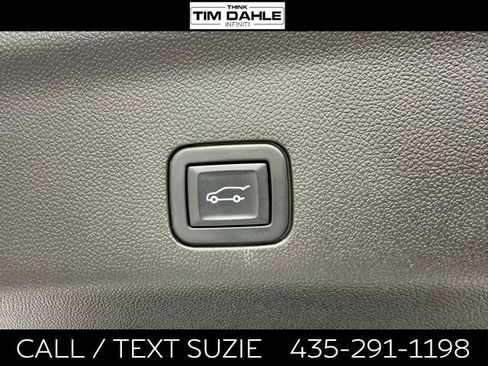 Used 2023 GMC Yukon Denali Ultimate AWD/4WD image 20