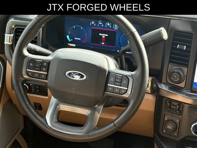 Used 2024 Ford F350 Lariat w/ Lariat Ultimate Package AWD/4WD image 13