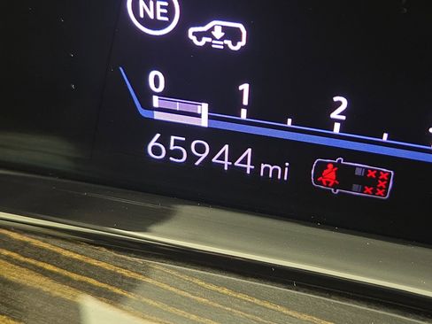 Certified 2022 Cadillac Escalade Sport w/ Touring Package image 19