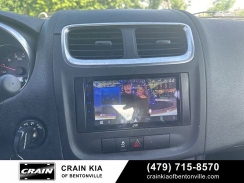 Used 2013 Dodge Avenger SE FWD image 21