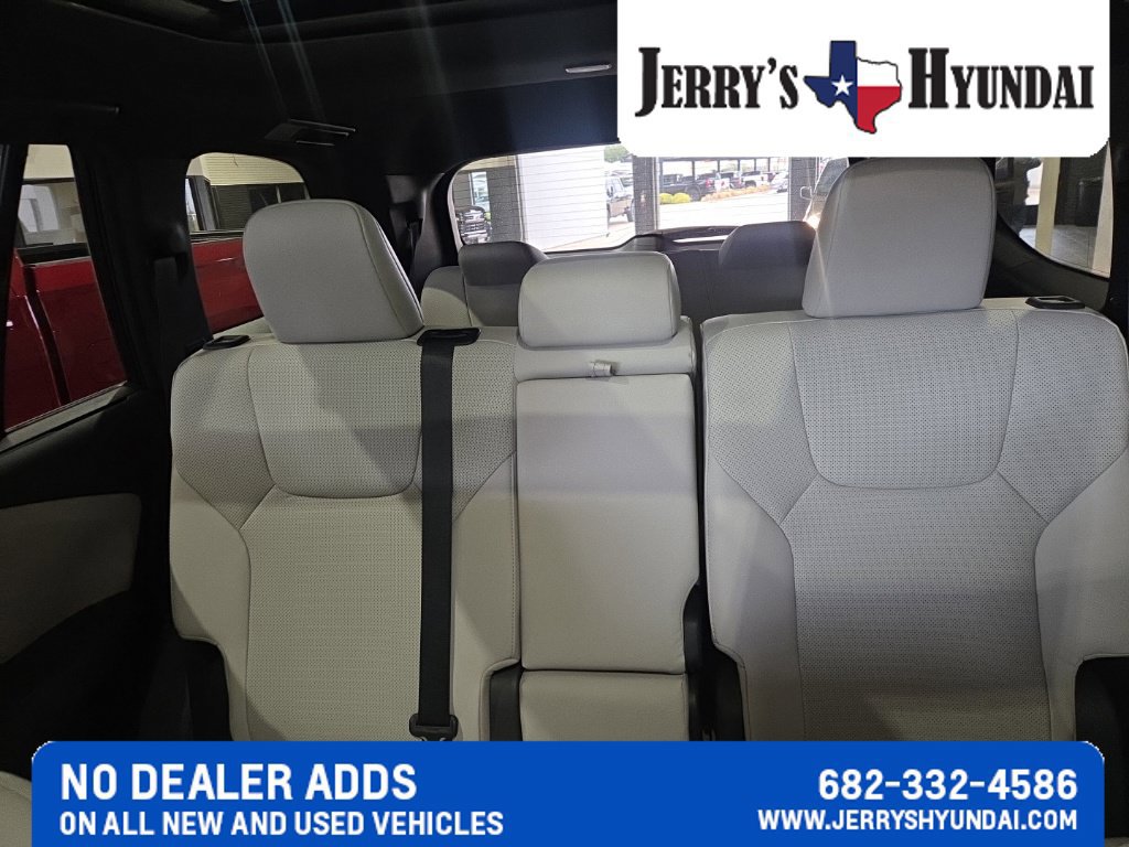 Used 2026 Lexus TX 350 AWD w/ Technology Package image 17