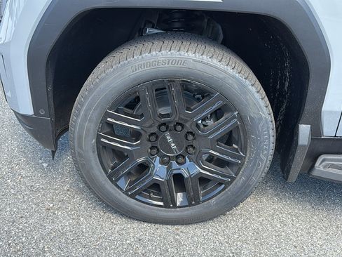 Used 2026 GMC Sierra EV Elevation w/ Premium Package image 11