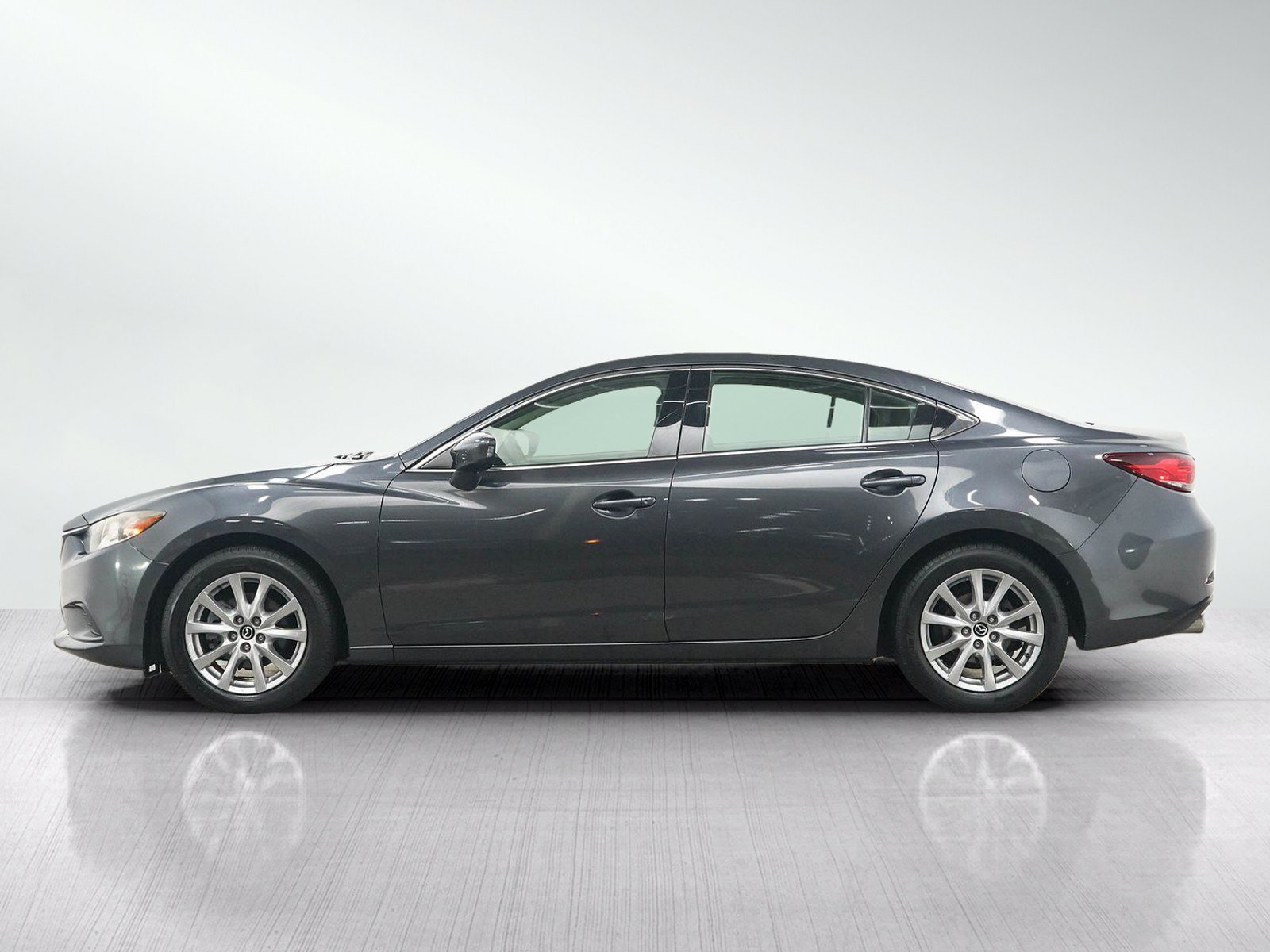 Used 2014 MAZDA MAZDA6 Sport FWD image 2