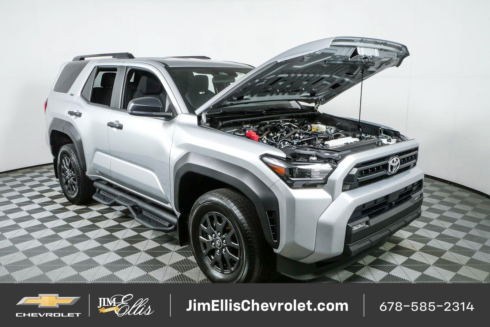 Used 2025 Toyota 4Runner SR5 RWD image 32