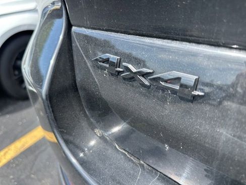 Used 2023 Jeep Grand Cherokee Altitude AWD/4WD image 11