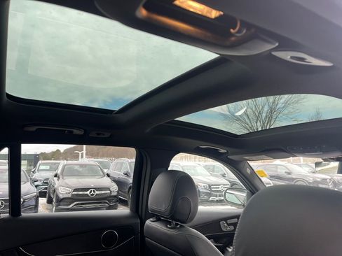 Certified 2022 Mercedes-Benz GLC 300 4MATIC w/ AMG Line image 18