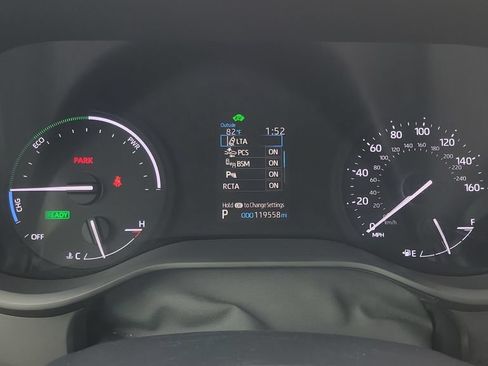 Used 2023 Toyota Sienna XSE FWD image 22