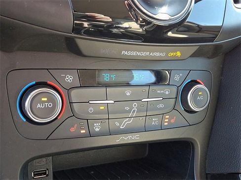 Used 2015 Ford Focus Electric Hatchback image 15