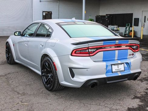 Used 2022 Dodge Charger SRT Hellcat RWD image 7