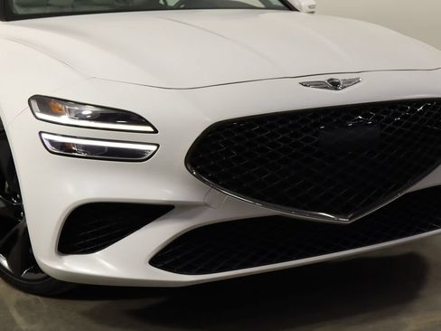 Used 2023 Genesis G70 2.0T w/ Sport Prestige Package RWD image 48