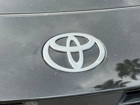 Used 2025 Toyota Camry LE FWD image 37