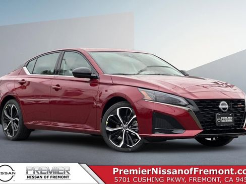 New 2025 Nissan Altima 2.5 SR w/ SR Premium Package image 1