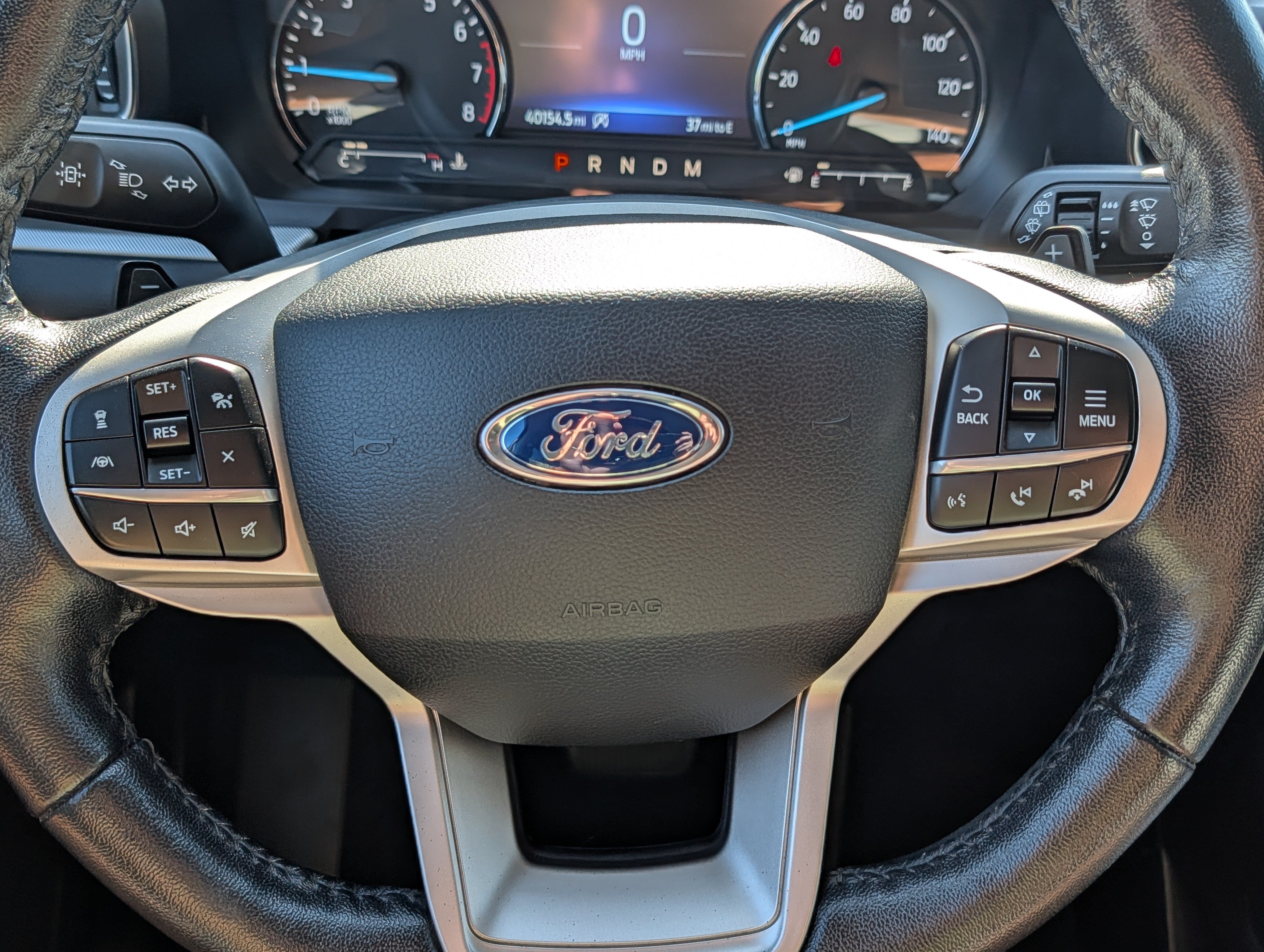 Used 2021 Ford Explorer XLT AWD/4WD image 25