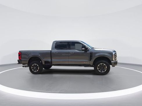 Used 2024 Ford F250 Lariat w/ Lariat Ultimate Package AWD/4WD image 9