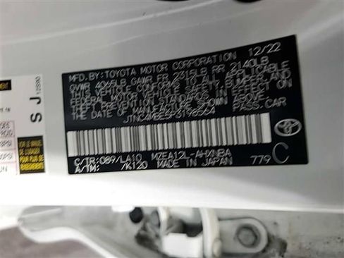Used 2023 Toyota Corolla XSE FWD image 6
