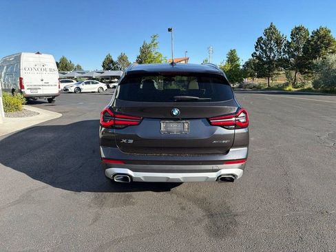 Used 2024 BMW X3 xDrive30i w/ Premium Package w/ZPA AWD/4WD image 4