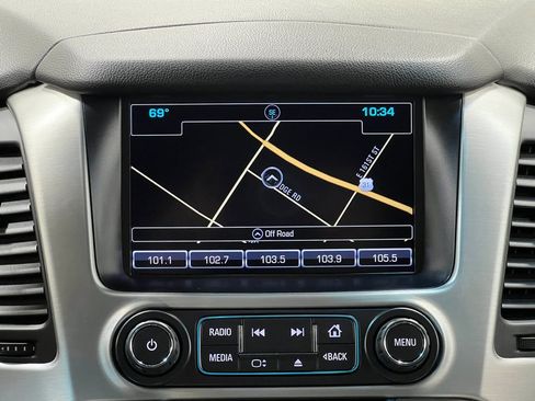 Used 2018 GMC Yukon SLT w/ Premium Edition image 11