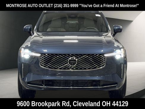 New 2026 Volvo XC90 B6 Plus w/ Protection Package Premier AWD/4WD image 8